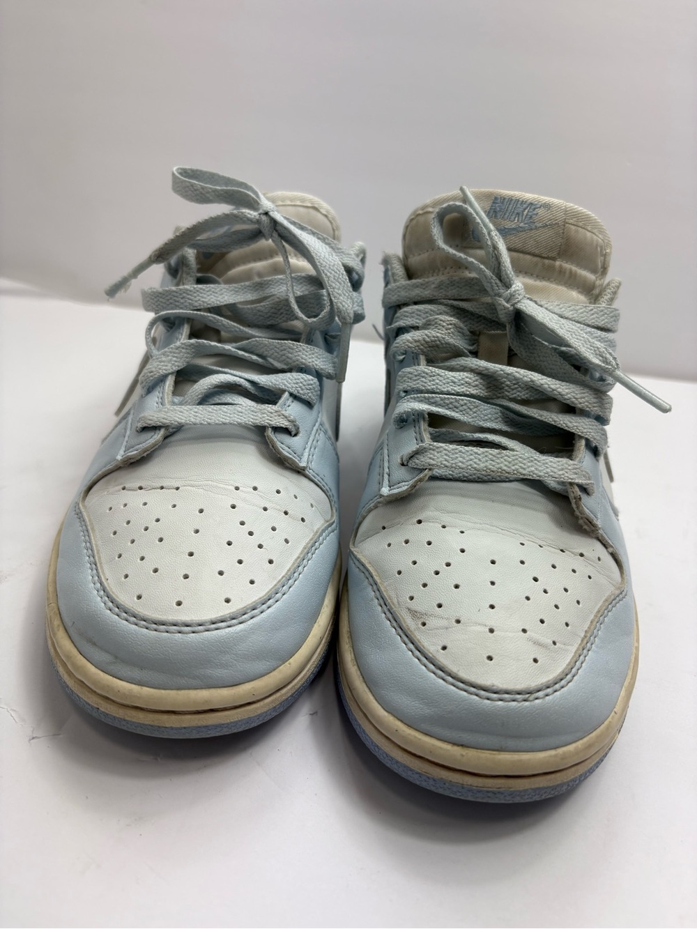 Nike Kids Light Blue and White Low-Top Sneakers